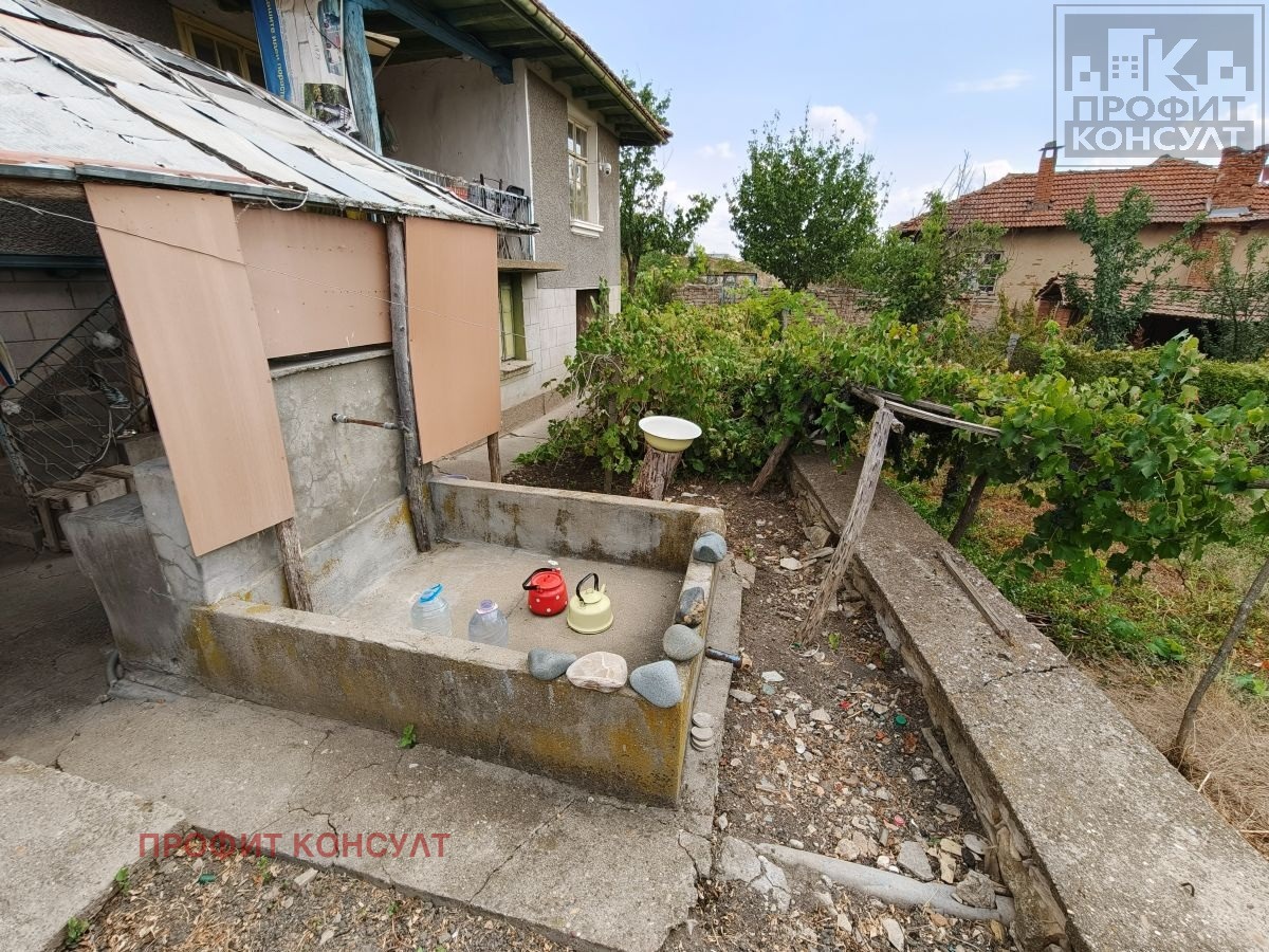 Продава КЪЩА, с. Дряновец, област Русе, снимка 2 - Къщи - 56198200