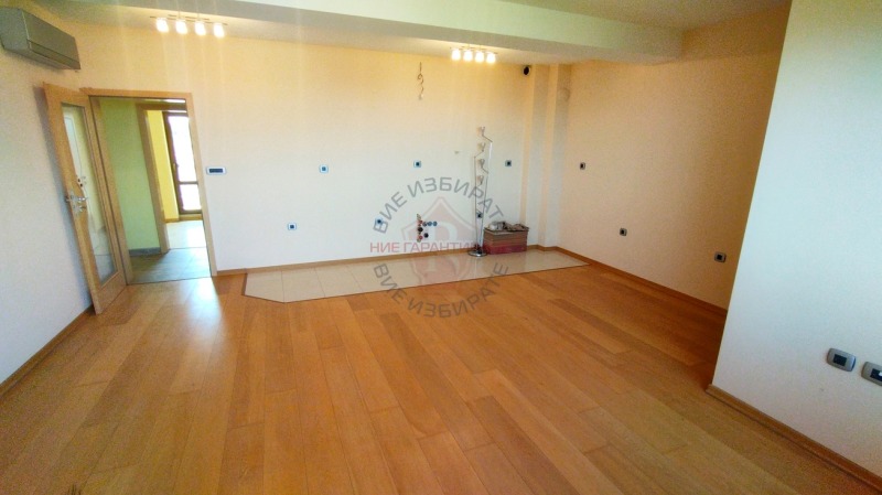 Продава 3-СТАЕН в град Варна, Галата - 158 кв.м / 232 000 € » 453 752.56 лв., РЕПУБЛИК НЕДВИЖИМИ ИМОТИ