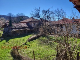 Maison Veltchevo, région Lovetch 6