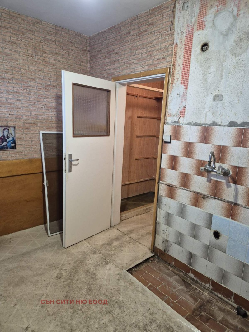 Продава 3-СТАЕН, гр. София, Красно село, снимка 3 - Апартаменти - 52453298