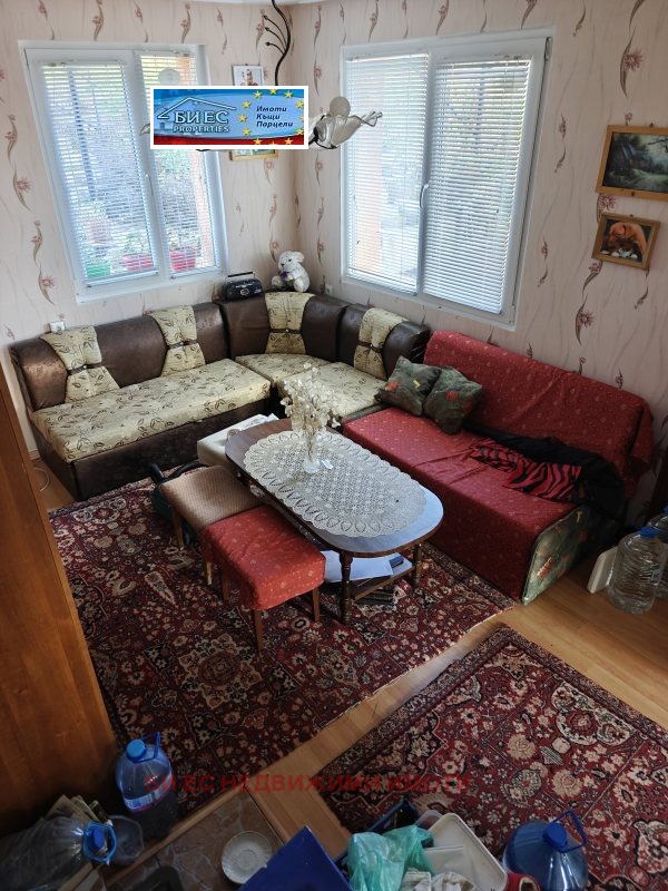 Продава КЪЩА, с. Борнарево, област Перник, снимка 14 - Къщи - 52523279