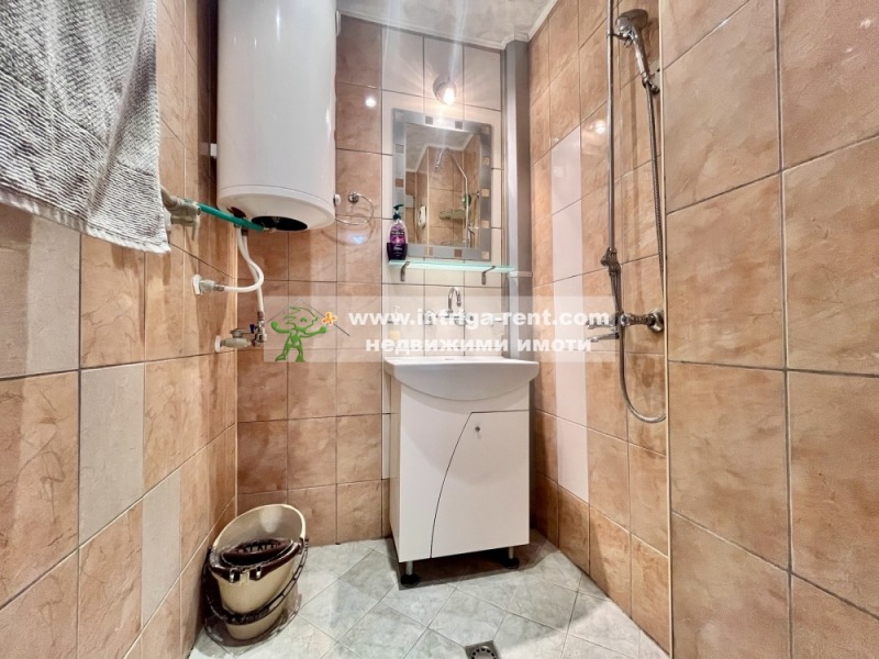 In vendita  2 camere da letto Haskovo , Tsentar , 95 mq | 70335333 - Immagine [8]
