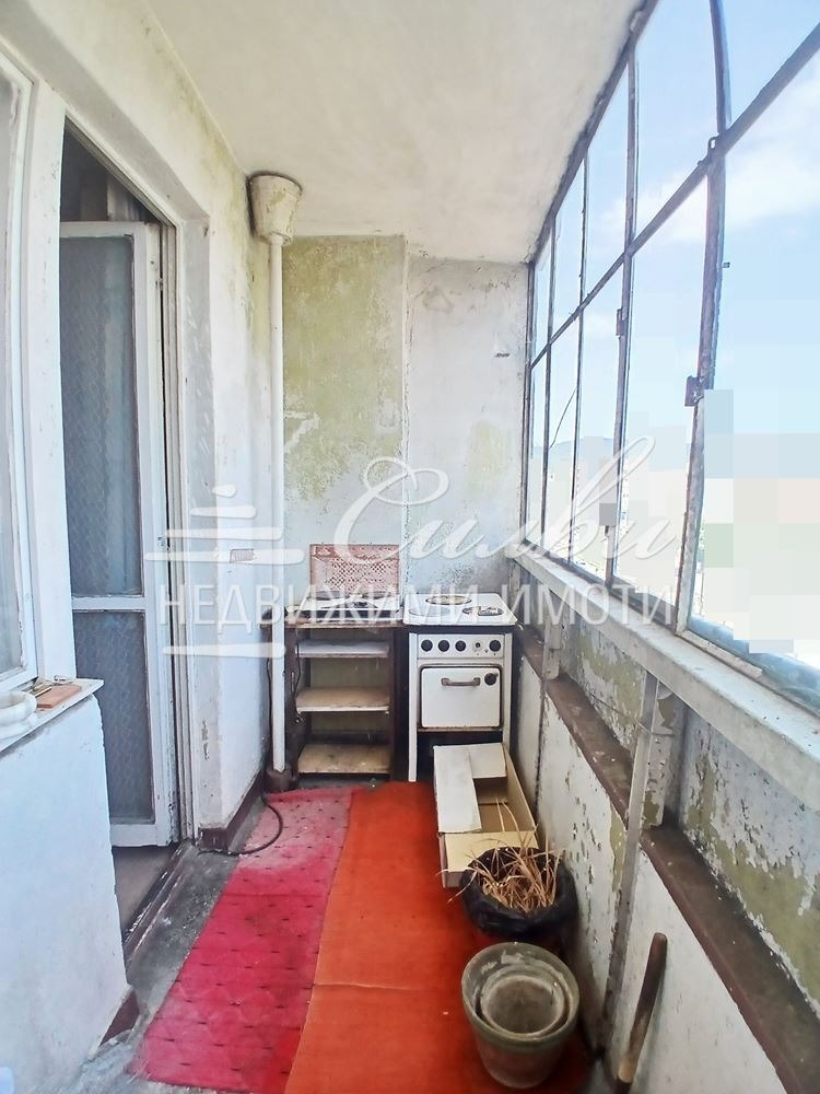 Продава МНОГОСТАЕН, гр. Шумен, Център, снимка 13 - Апартаменти - 52602204