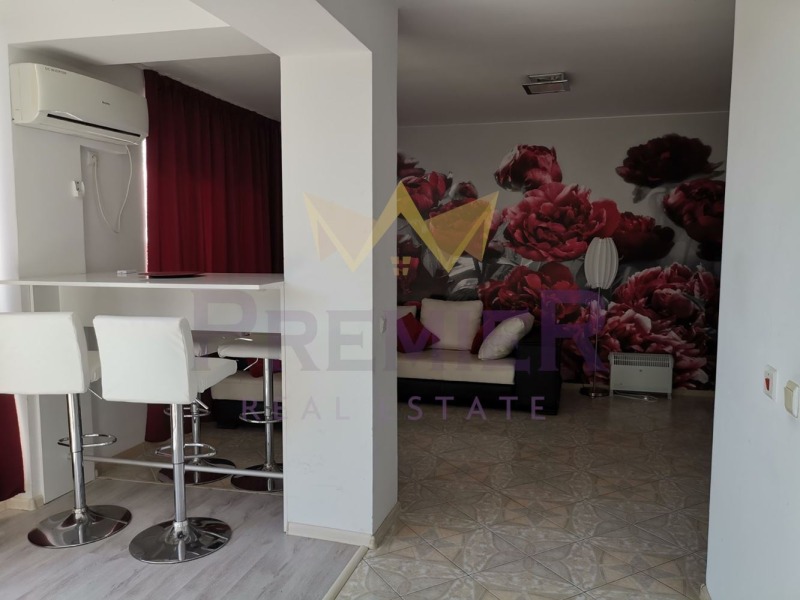 Te koop  Maisonnette regio Dobritsj , Baltsjik , 138 m² | 66622023 - afbeelding [5]