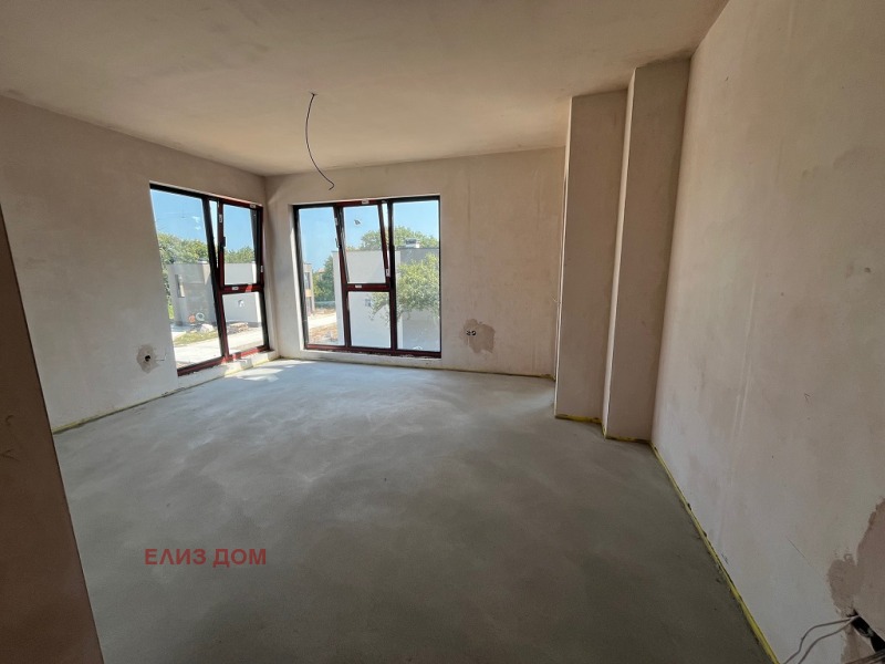 In vendita  Casa Varna , m-t Manastirski rid , 243 mq | 25816084 - Immagine [3]