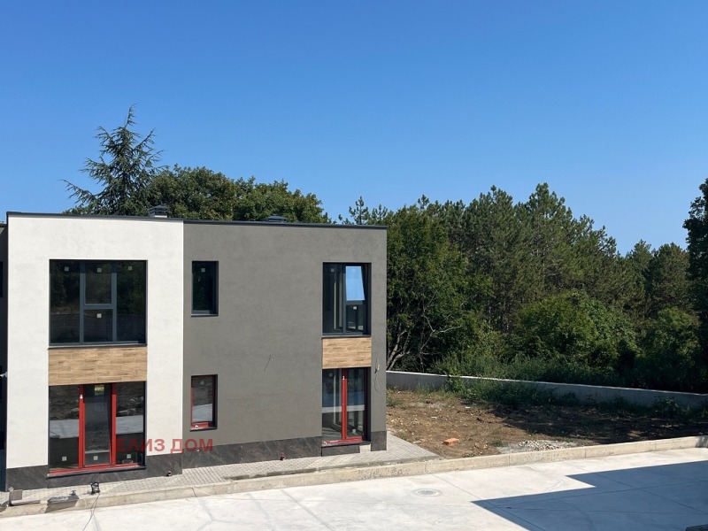 In vendita  Casa Varna , m-t Manastirski rid , 243 mq | 25816084 - Immagine [15]