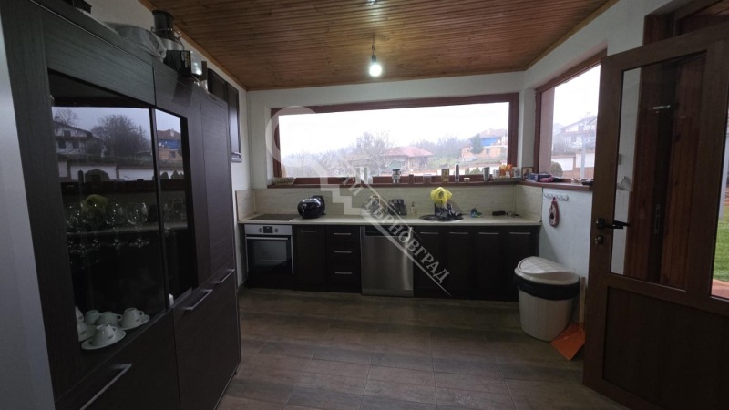 Продава КЪЩА, с. Ветринци, област Велико Търново, снимка 5 - Къщи - 53416116