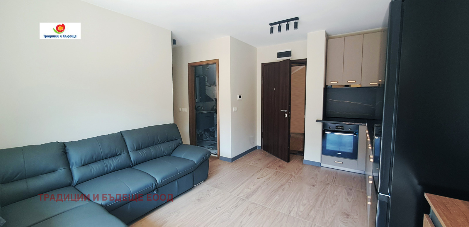 Продава 3-СТАЕН, гр. София, Оборище, снимка 2 - Апартаменти - 53874385