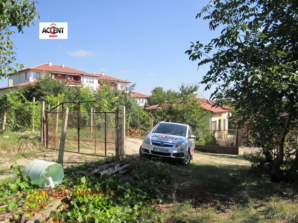 Продава ПАРЦЕЛ, гр. Варна, м-т Горна Трака, снимка 2 - Парцели - 53702822