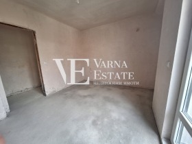 Maisonette Asparuhowo, Warna 6