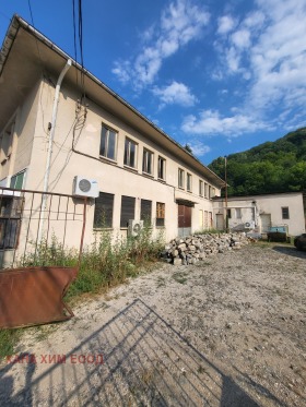 Construção industrial Beli Osam, região Lovech 10