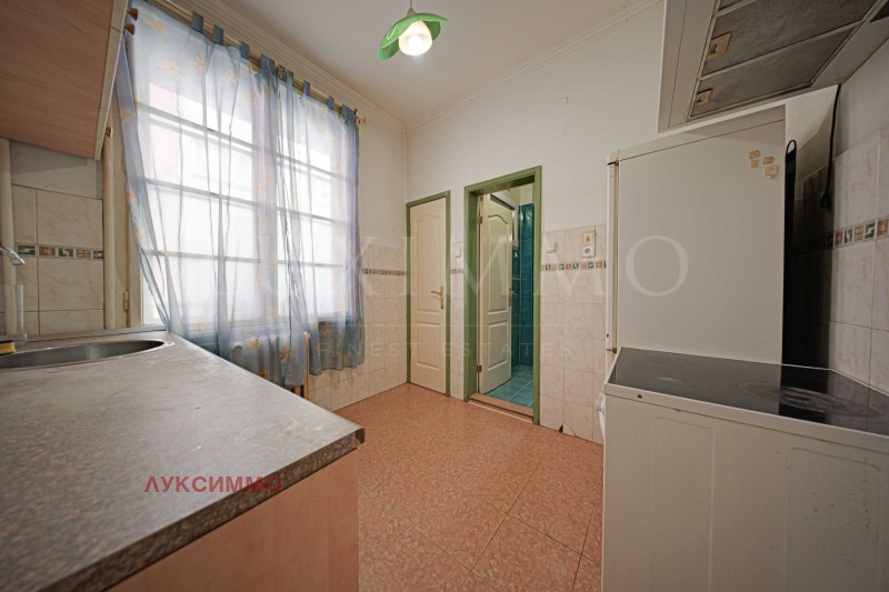 Продаја  2 спаваће собе Софија , Центар , 85 м2 | 65834997 - слика [13]