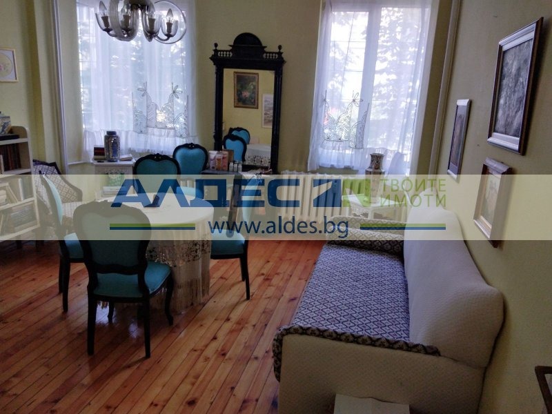 Продаја  3 спаваће собе Софија , Центар , 144 м2 | 97850290 - слика [2]