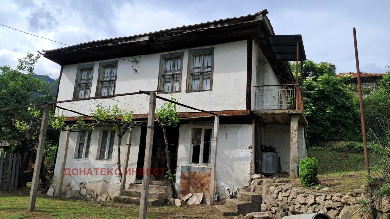 Продава КЪЩА, област Пловдив, гр. Клисура • 20000 лв. / 10225.84 € • 30925552 1