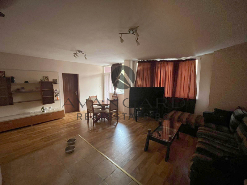 Te koop  1 slaapkamer Plovdiv , Kjutsjuk Parizj , 81 m² | 63170768