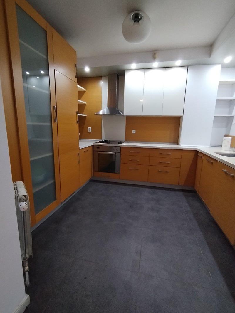En venta  2 dormitorios Sofia , Manastirski livadi , 140 metros cuadrados | 47726172 - imagen [3]