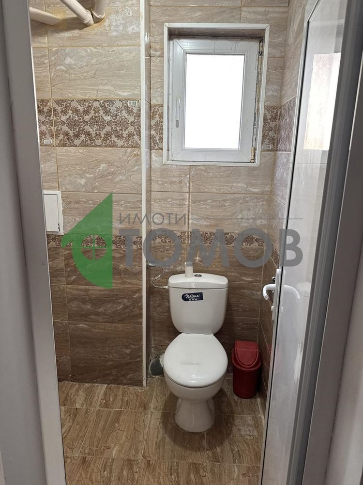 Продава ЕТАЖ ОТ КЪЩА, гр. Шумен, 2-ри корпус, снимка 7 - Етаж от къща - 52245543