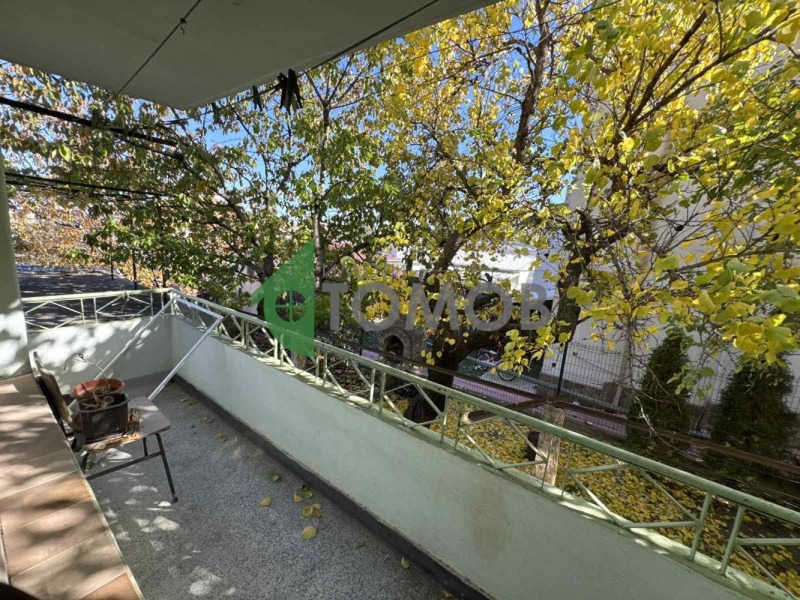 Продава ЕТАЖ ОТ КЪЩА, гр. Шумен, 2-ри корпус, снимка 10 - Етаж от къща - 52245543