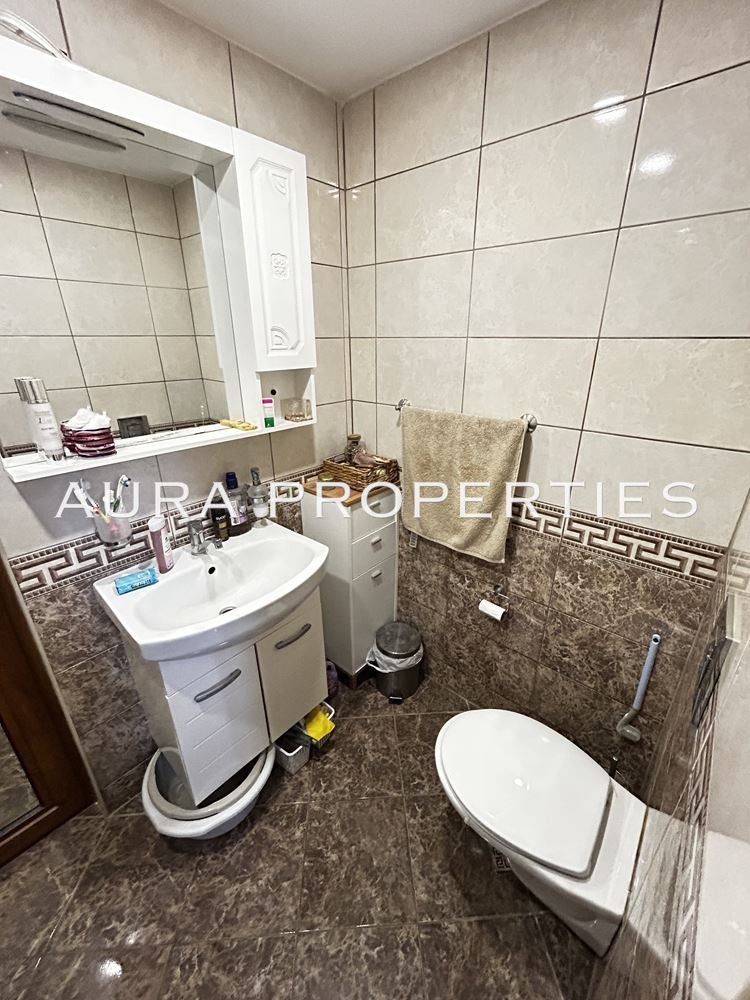 Продава КЪЩА, гр. Разград, Освобождение, снимка 11 - Къщи - 54352154