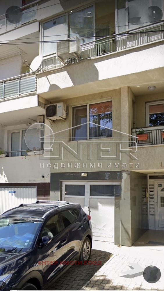 Satılık  Garaj Varna , Konfuto , 35 metrekare | 33425972
