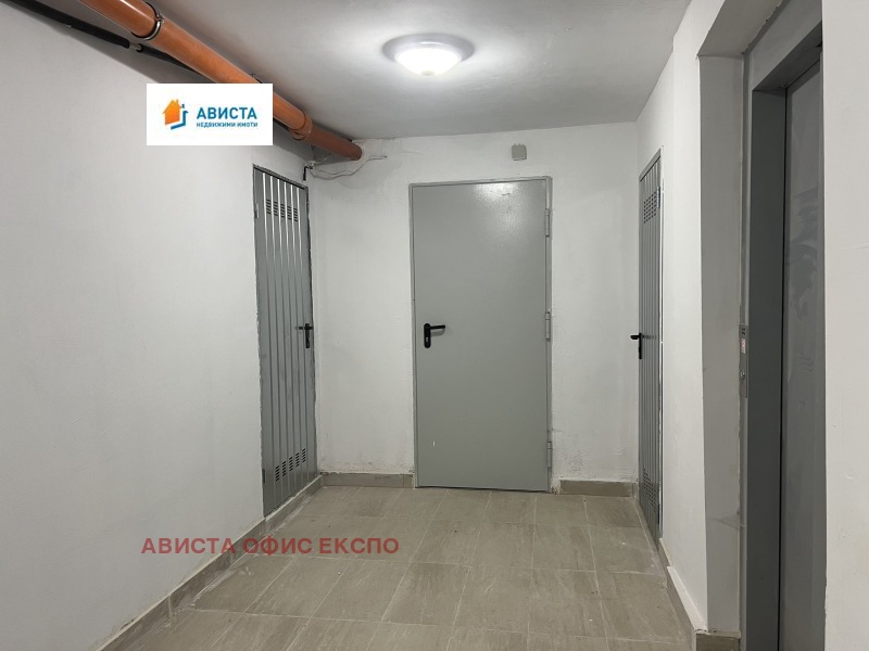 Продава ГАРАЖ, ПАРКОМЯСТО, гр. София, Банишора, снимка 4 - Гаражи и паркоместа - 52533168