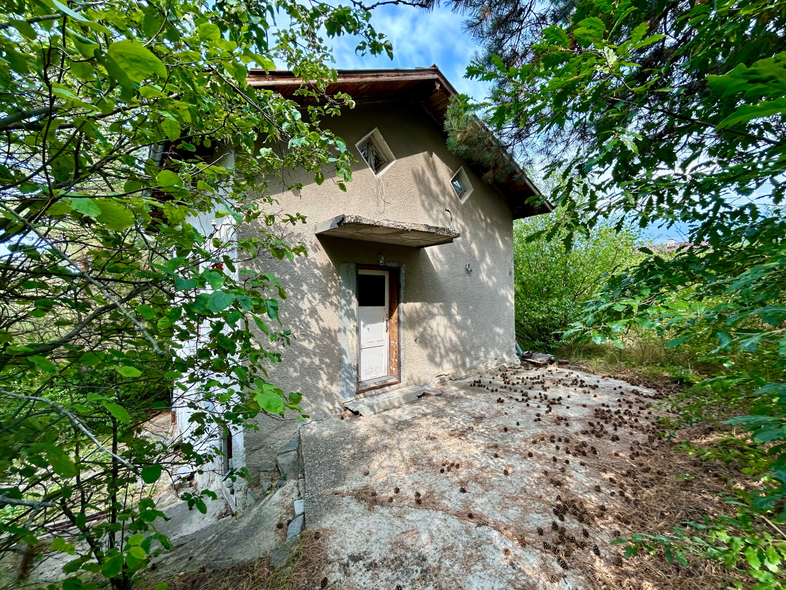 Продава КЪЩА, гр. София, с. Герман, снимка 2 - Къщи - 51179390