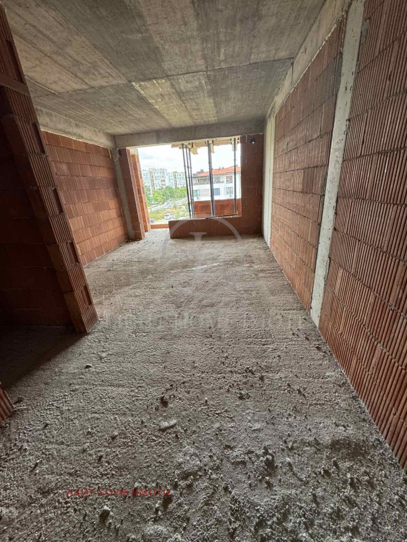 На продаж  1 спальня Пловдив , Въстанически , 65 кв.м | 15026933 - зображення [3]