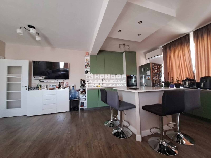 Satılık  2 yatak odası Plovdiv , Vastaniçeski , 104 metrekare | 67053722