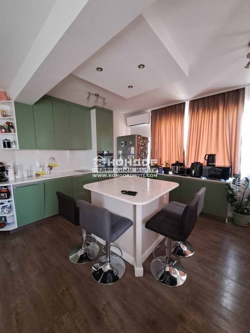 Till salu  2 sovrum Plovdiv , Vastanitjeski , 104 kvm | 67053722 - bild [2]