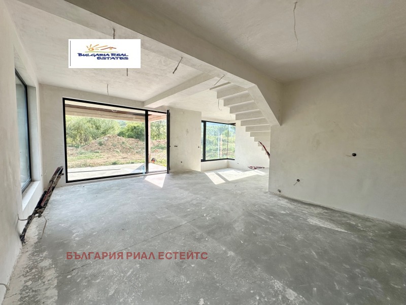 Продава  Къща град София , с. Бистрица , 300 кв.м | 91021170