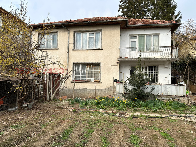 Продава КЪЩА, гр. Велико Търново, Акация