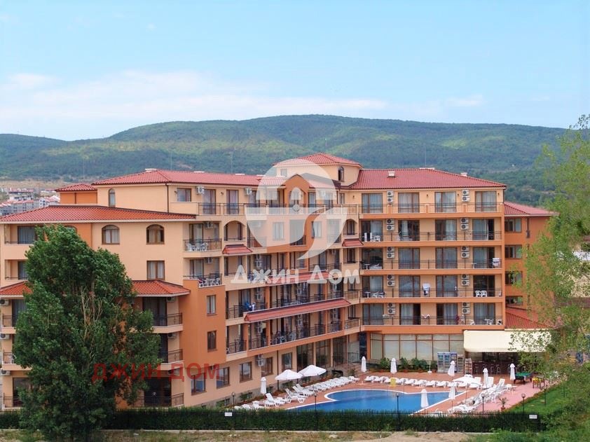 Продава 3-СТАЕН, к.к. Слънчев бряг, област Бургас