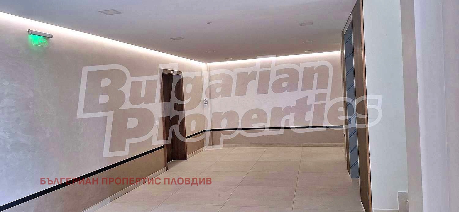 Продава 4-СТАЕН, гр. Пловдив, Христо Смирненски, снимка 2 - Апартаменти - 50848812