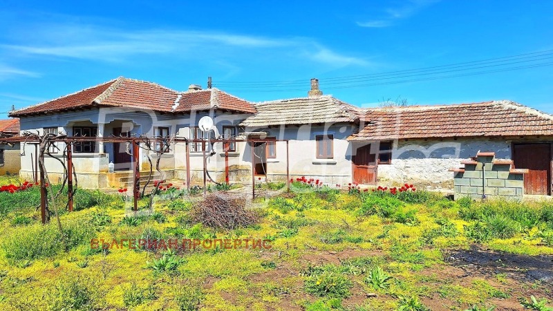 Продава КЪЩА в област Добрич, с. Селце - 105 кв.м / 79 000 € » 154 510.57 лв., БЪЛГЕРИАН ПРОПЕРТИС