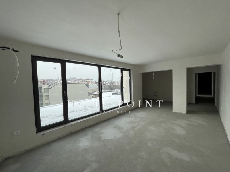 En venta  2 dormitorios Plovdiv , Tsentar , 108 metros cuadrados | 48515851 - imagen [2]