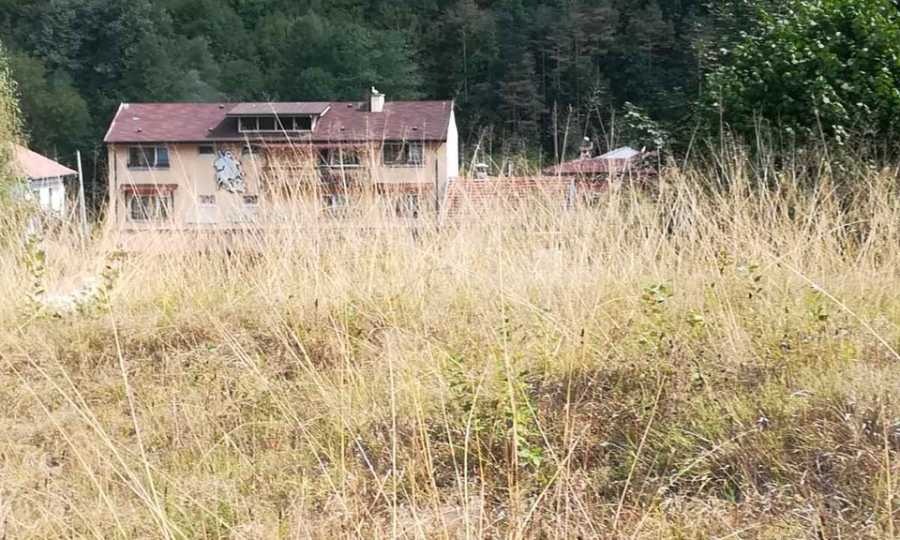 Продава ПАРЦЕЛ, с. Рибарица, област Ловеч