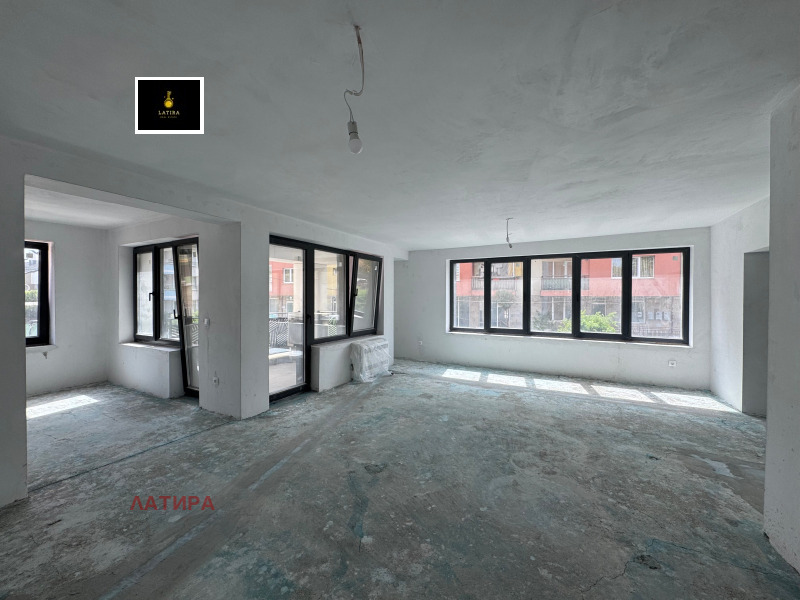 Продава 4-СТАЕН в град София, Манастирски ливади - 168 кв.м / 386 400 € » 755 732.71 лв., ЛАТИРА