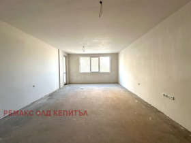 2 slaapkamers Akatsija, Veliko Tarnovo 1