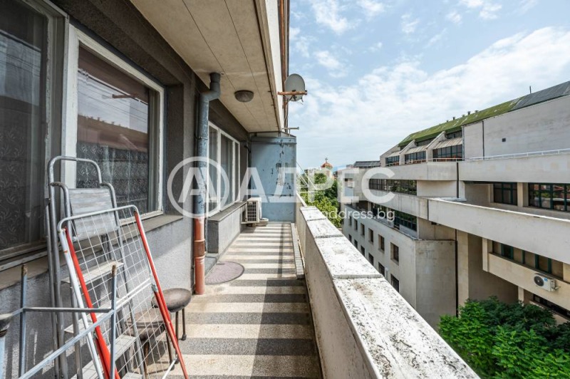 Продава  3-стаен, град Пловдив, Център •  175 000 EUR • ID 58855621 — holmes.bg - [1] 