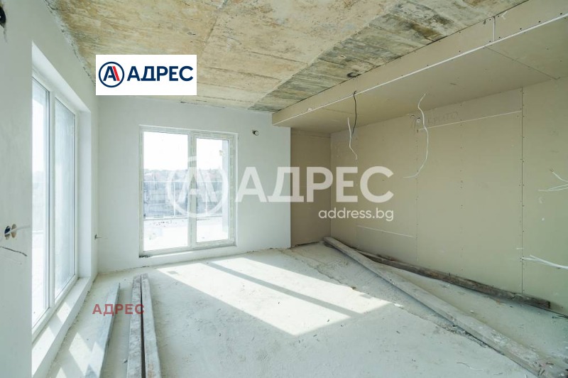 À venda  2 quartos Varna , m-t Dolna Traka , 198 m² | 68895494 - imagem [11]