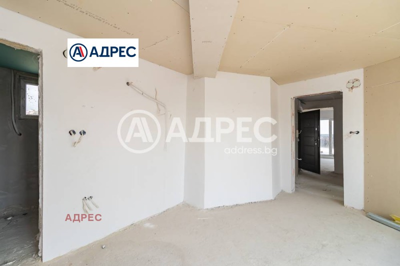 À venda  2 quartos Varna , m-t Dolna Traka , 198 m² | 68895494 - imagem [16]