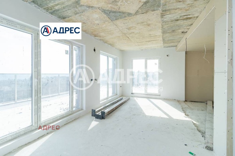 À venda  2 quartos Varna , m-t Dolna Traka , 198 m² | 68895494 - imagem [7]