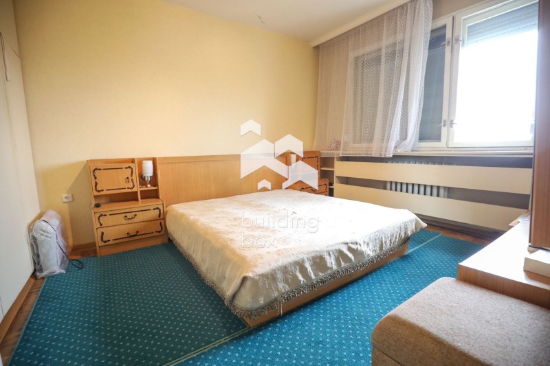 Продава 3-СТАЕН, гр. София, Изток, снимка 3 - Апартаменти - 52636878