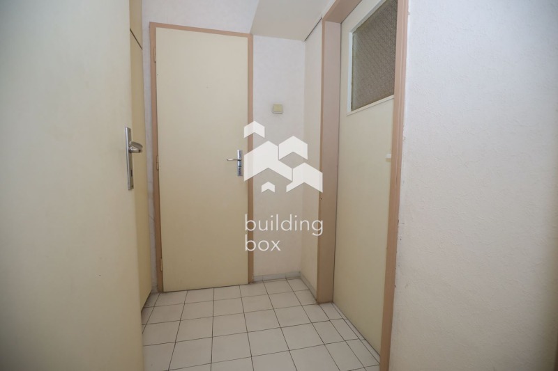 Продава 3-СТАЕН, гр. София, Изток, снимка 8 - Апартаменти - 52636878