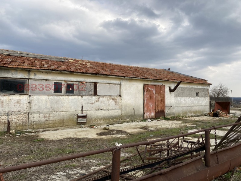 Продава  Пром. помещение, област Варна, с. Николаевка • 35 000 EUR • ID 39224127 — holmes.bg - [1] 