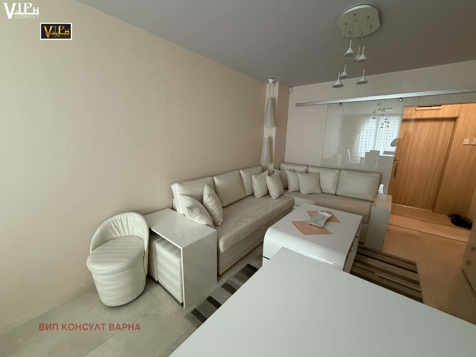 Продава 3-СТАЕН, гр. Варна, Лятно кино Тракия, снимка 2 - Апартаменти - 54039850