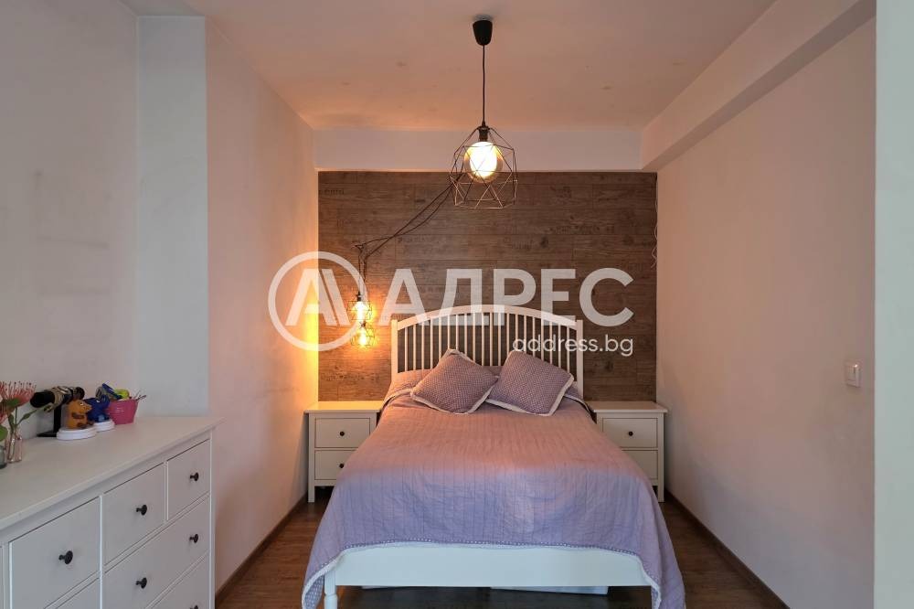 Продава 3-СТАЕН, гр. София, Център, снимка 13 - Апартаменти - 54330476