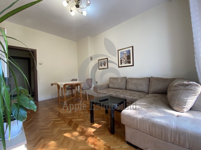 Продава  2-стаен град София , Гео Милев , 90 кв.м | 49777404