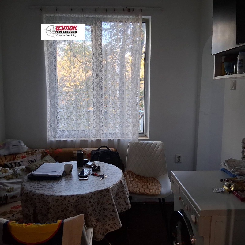 Продава 2-СТАЕН, гр. София, Толстой, снимка 3 - Апартаменти - 52221506