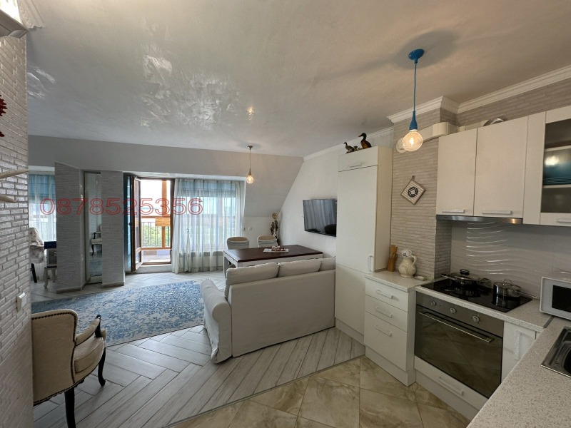 Продава  3-стаен град Варна , Галата , 110 кв.м | 46242807 - изображение [2]